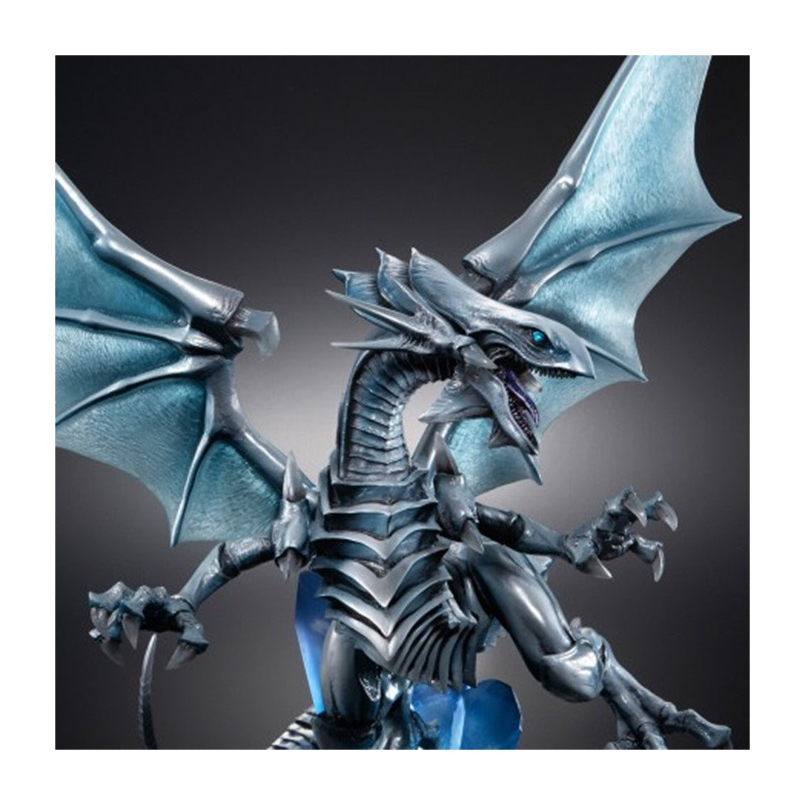 Megahouse Yu-gi-oh! Duel Monsters Art Works Monsters Blue Eyes White Dragon Holographic Edition