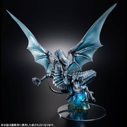 Megahouse Yu-gi-oh! Duel Monsters Art Works Monsters Blue Eyes White Dragon Holographic Edition